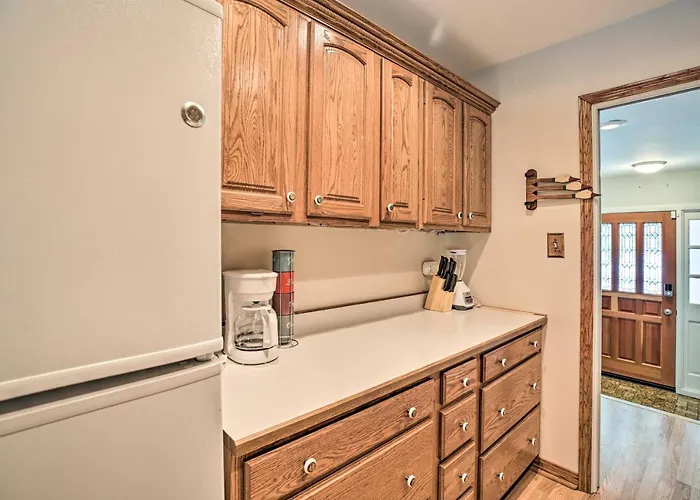 Spacious Family Estates W/ Hot Tub! Casa vacanze Glenwood